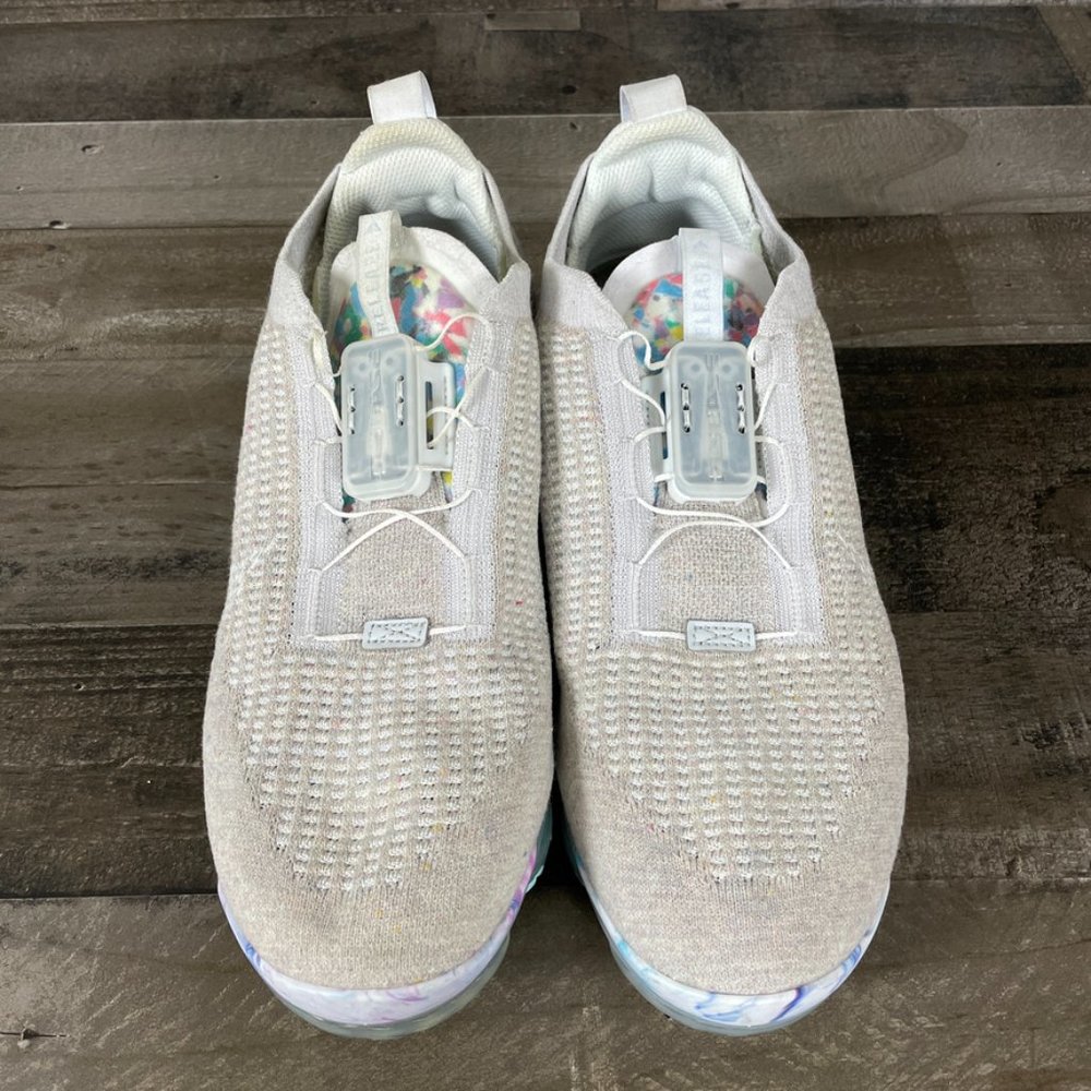 Nike Air VaporMax 2020 Flyknit Mens 10 Summit White Running Shoes CJ6740-100 - Picture 4 of 11